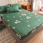 Waterproof bed sheet with 3 pillow cases
6by6 - Image 5