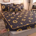 Waterproof bed sheet with 3 pillow cases
6by6 - Image 7