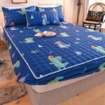 Waterproof bed sheet with 3 pillow cases
6by6 - Image 6