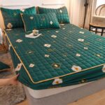 Waterproof bed sheet with 3 pillow cases
6by6 - Image 4