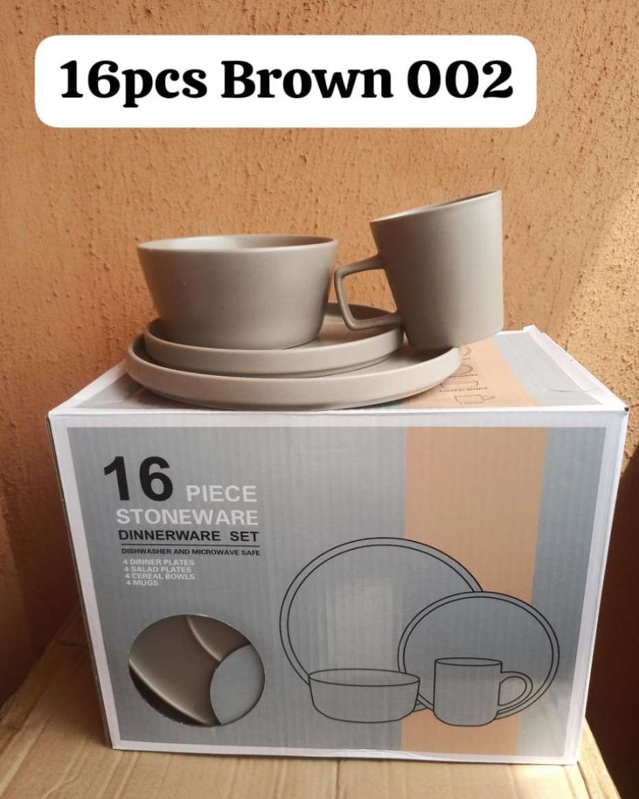 19f7b24c4df2aa70edd0409b45abe241982896c2.jpeg 16pcs Brown Dinner Set - Image 1