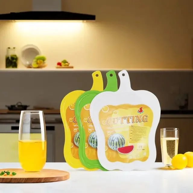 Plastic fruit chaopping board - Image 2