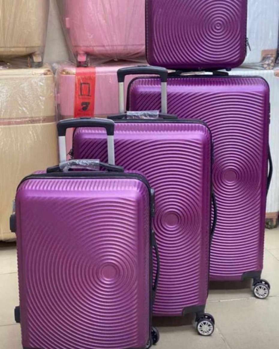59beac0dbeb1ec40e99e150a198e0738beb513d6.jpeg Shine 4set Traveling Box - Image 1