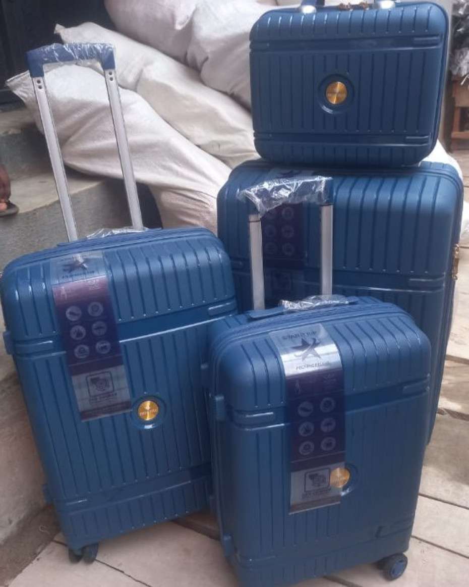 84f7bcc4d2c6136b8de20c569530ccd9b7e41432.jpeg Start Trip 4set Traveling Box - Image 1