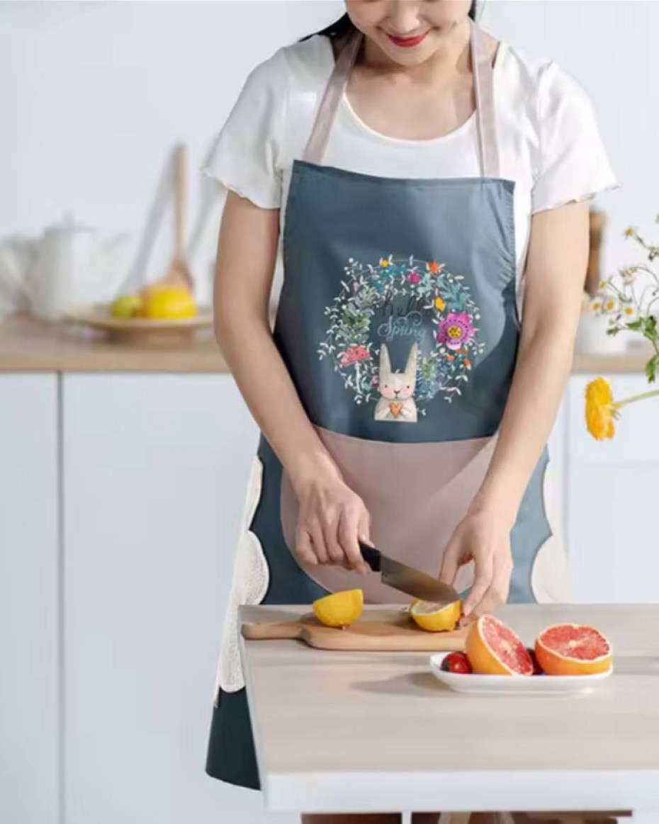 bd4c13da2aa927e05374063d1240d1dcb693b88d.jpeg Kitchen Waterproof Apron - Image 1