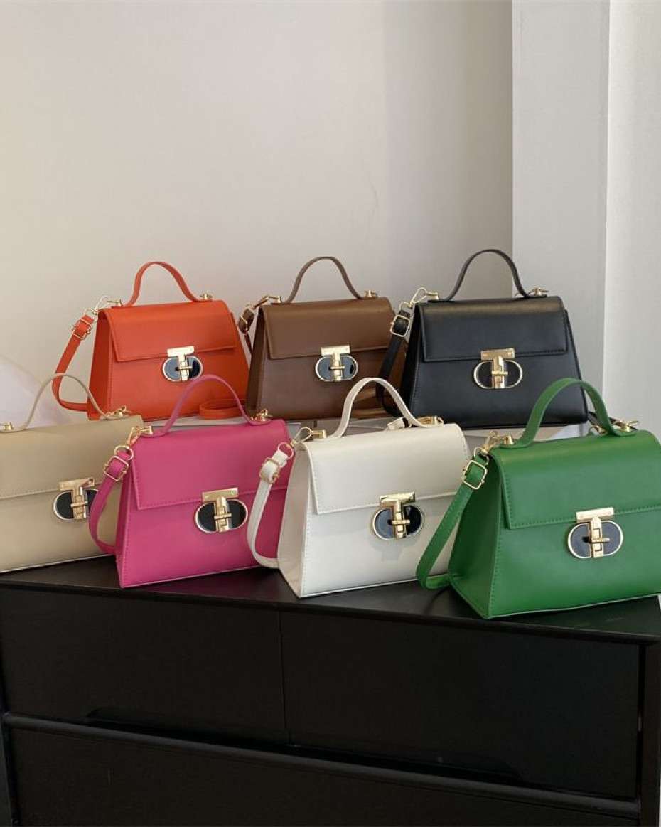 c8a23f8827124fe947283868fc258b0874ba6ccc.jpeg Casual Bag - Image 1