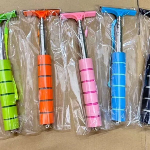 Retractable wiper multifunctional car rearview mirror retractable wiper artifact wiper car wash glass wiper