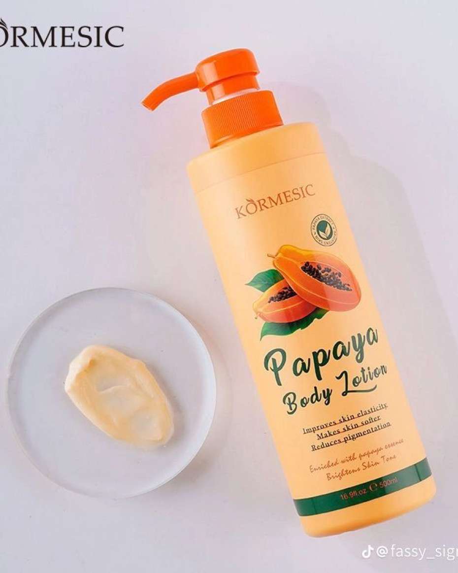 e8cddd76af8325292525aea512eb18b4bf9d11cf.jpeg Papaya Body Lotion - Image 1