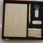 5in1 Bamboo corporate gift set with card holder & keychain