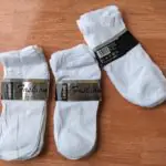 Fashion ankle socks .